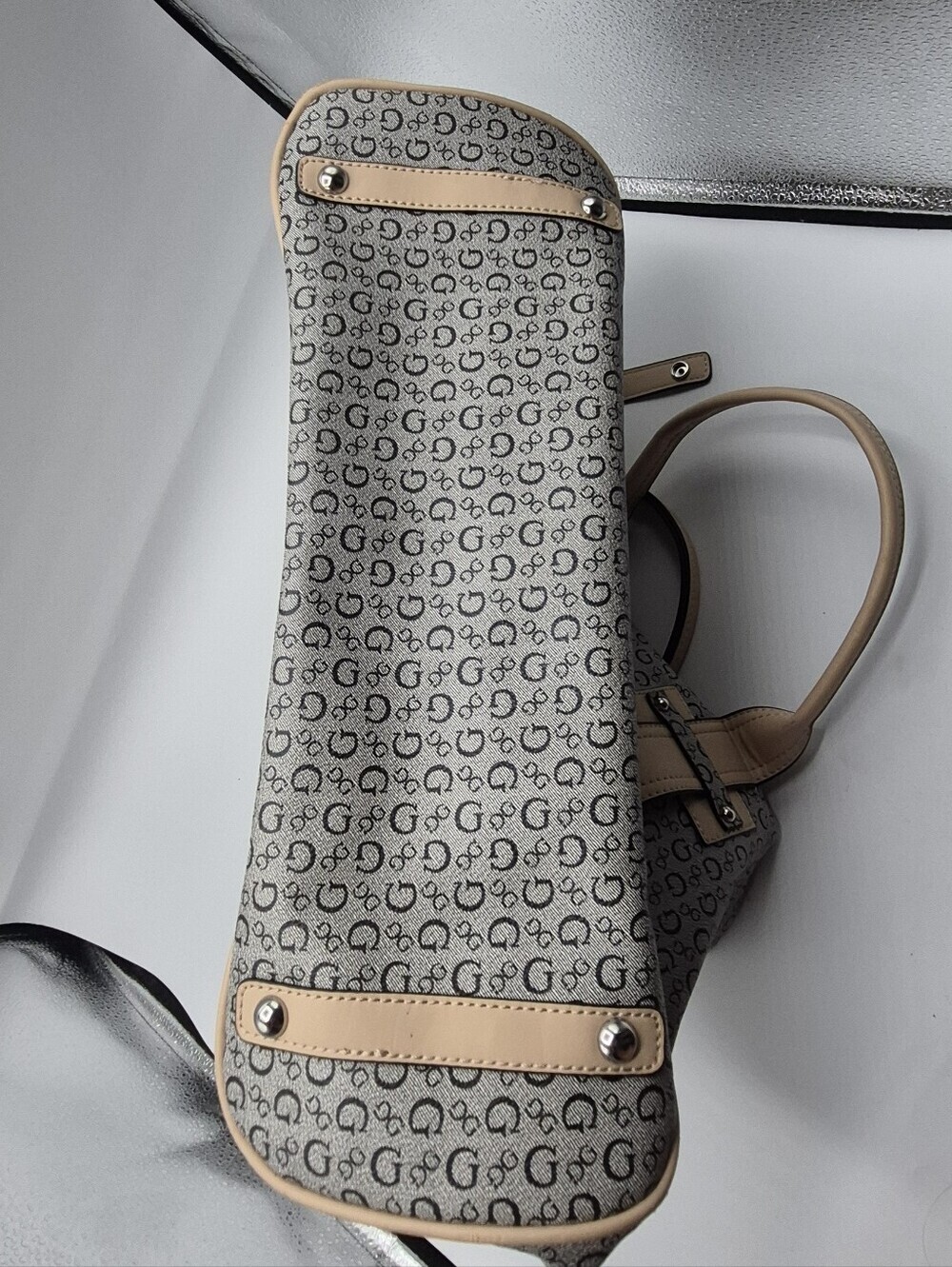 GUESS Beige and Gray Signature Satchel - Picture 9 of 10